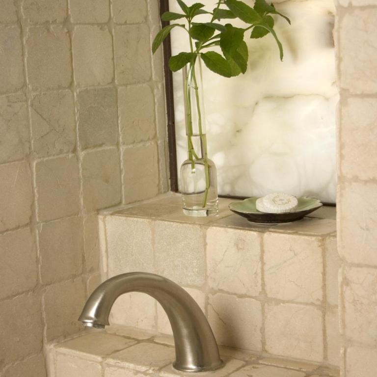 Alodia - Suite - 3
