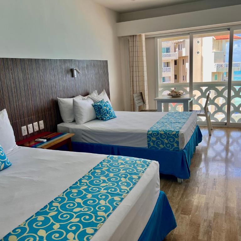 Seashore Apartment Cancun - Studio with Ocean View - 12