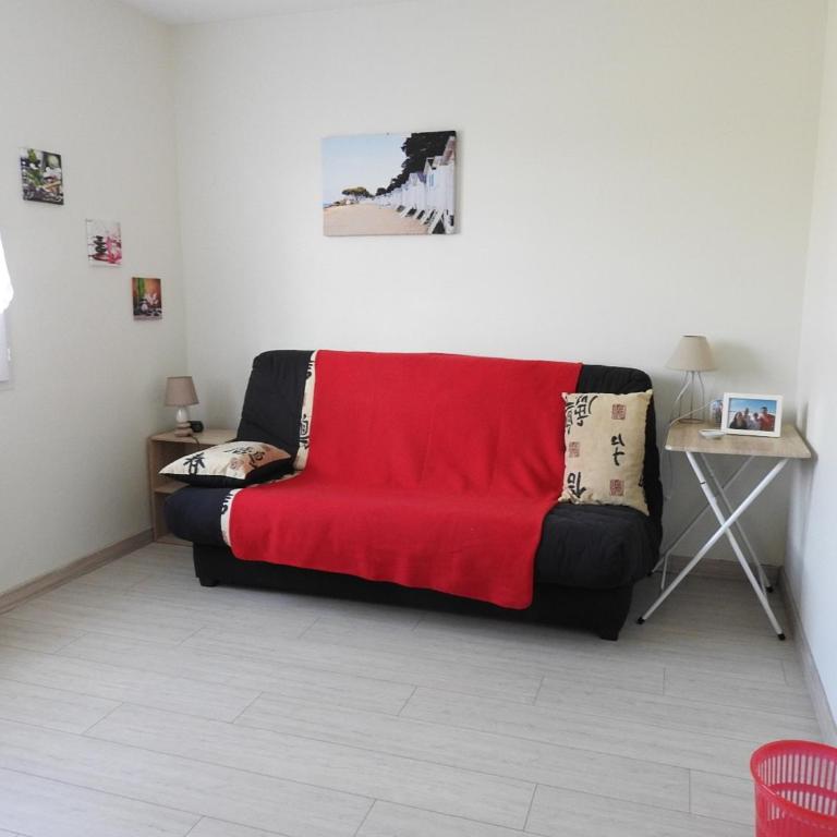 Maison T5 à 800m de la plage avec jardin, terrasse et piste cyclable - La Chaume, Les Sables-d'Olonne - FR-1-92-706 - Maison de Vacances (8 Adultes) - 4