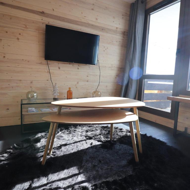 Studio lumineux rénové avec balcon - Proche pistes - FR-1-502-443 - Studio - 7