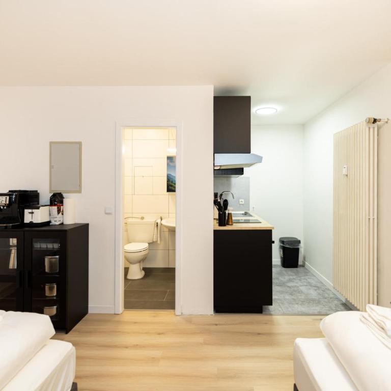 Modernes Apartment in der Innenstadt - Studio 35 with 2 double beds and balcony - 29