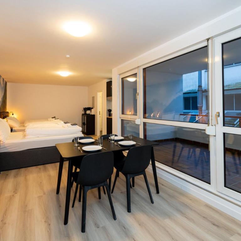 Modernes Apartment in der Innenstadt - Studio 35 with 2 double beds and balcony - 24