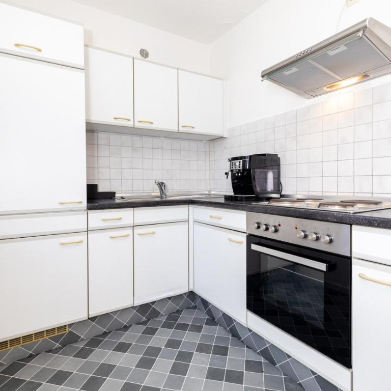 Ferienwohnung in ruhiger Stadtlage - Apartment mit 1 Schlafzimmer - 32