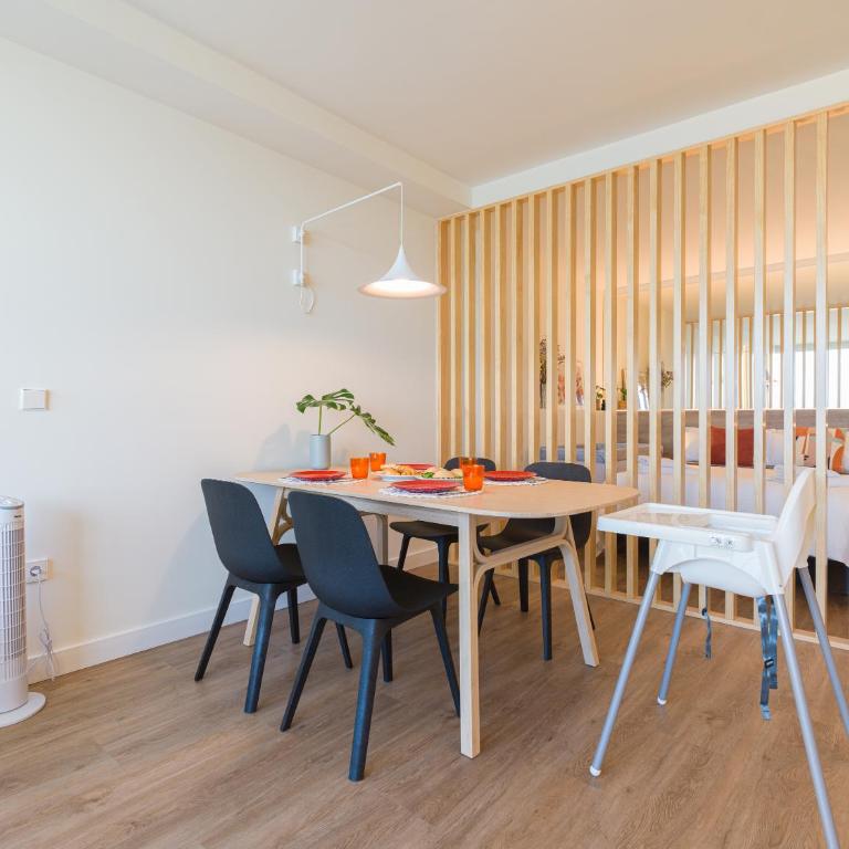 Living Las Canteras Homes - STYLISH BEACHFRONT - One-Bedroom Apartment - 24