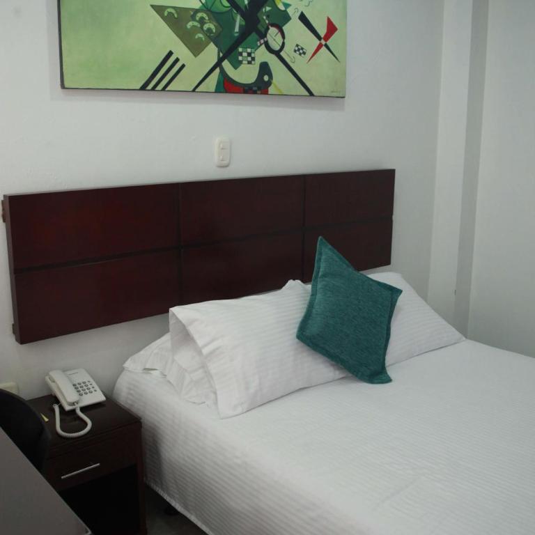 Hotel Barrancabermeja Plaza - Habitación Estándar - 1 cama grande - 2