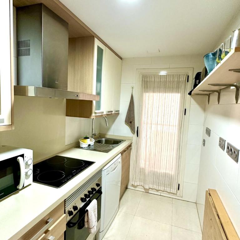 LOVELY APARTMENT DENIA, piscina, jacuzzi, pádel, parking - Apartamento de 2 dormitorios - 36