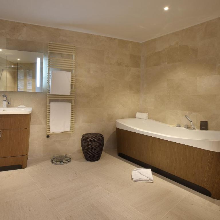 Petit Hôtel Confidentiel - Two Connecting Suites - 7