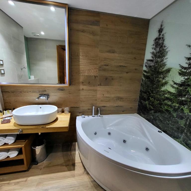 Pino Nature Hotel, BW Premier Collection - Dupleks Apartman Tipa "Suite" - 9