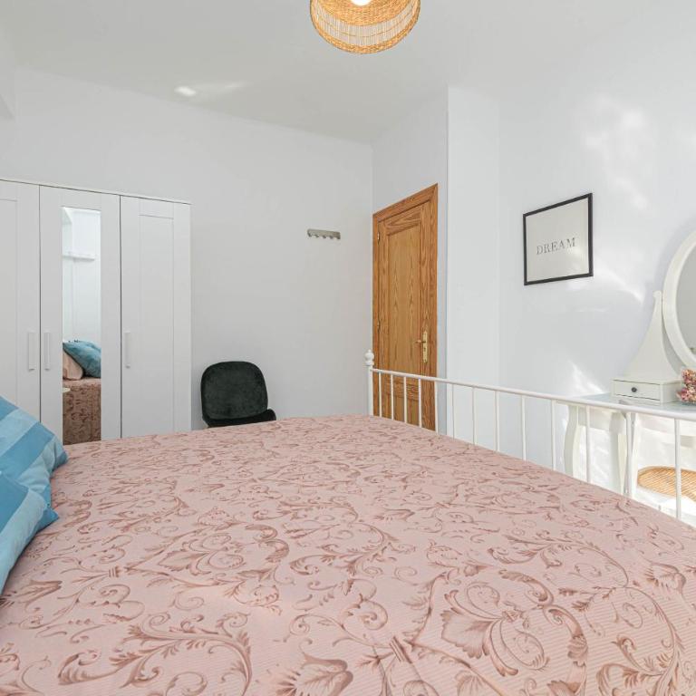 WintowinRentals Ubicación fabulosa, completo apartamento con Parking en el Soho de Málaga - Apartamento de 3 dormitorios - 31