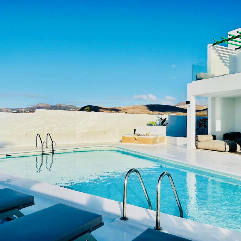 CIH Apartments - Apartment with Sea View - 8