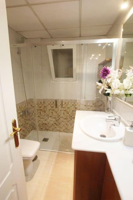 Sevilla Clásica: amigos y familia. Parking gratis! - Apartamento de 3 dormitorios - 9
