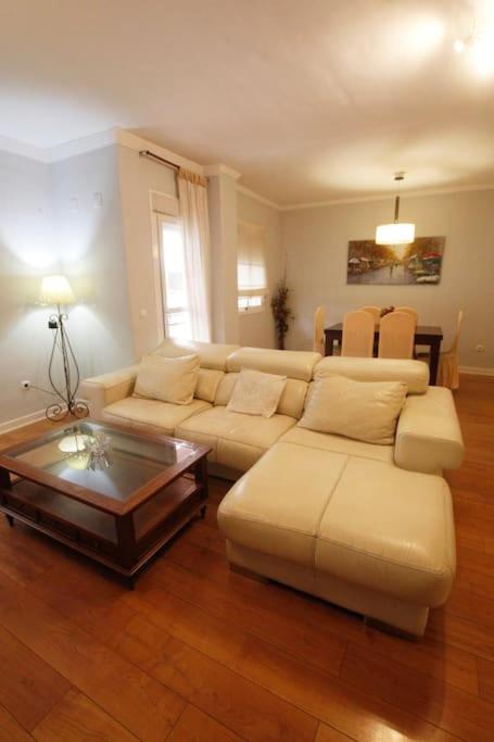 Sevilla Clásica: amigos y familia. Parking gratis! - Apartamento de 3 dormitorios - 26