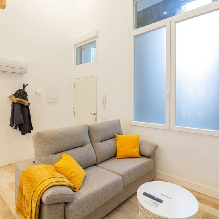 Amplio piso a 300m de Retiro - One-Bedroom Apartment - 10