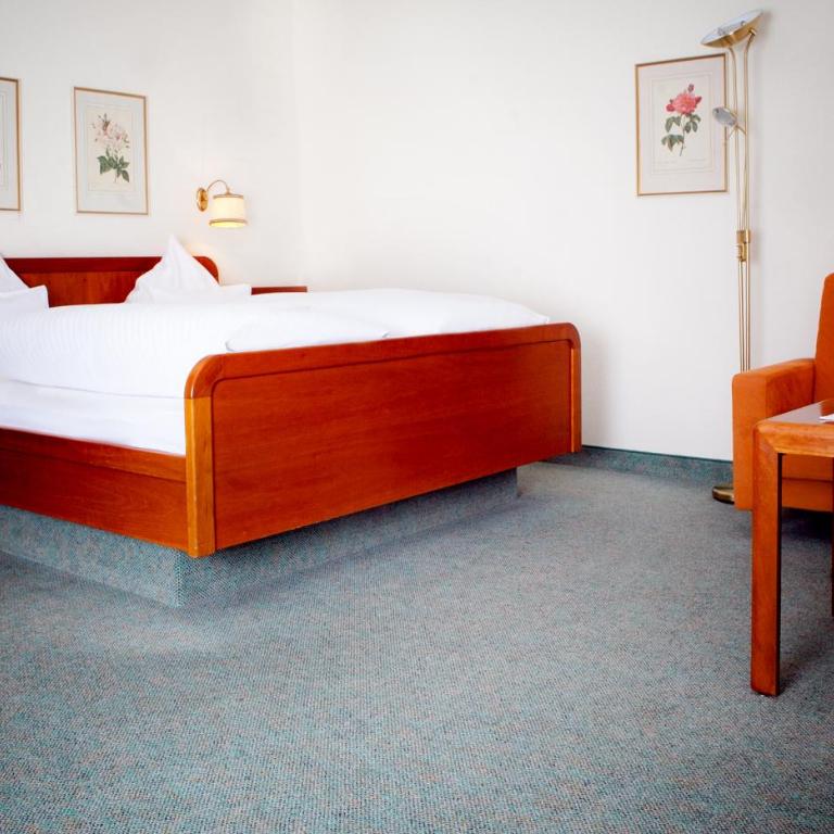 Kurhotel Roswitha - Doppelzimmer - 3