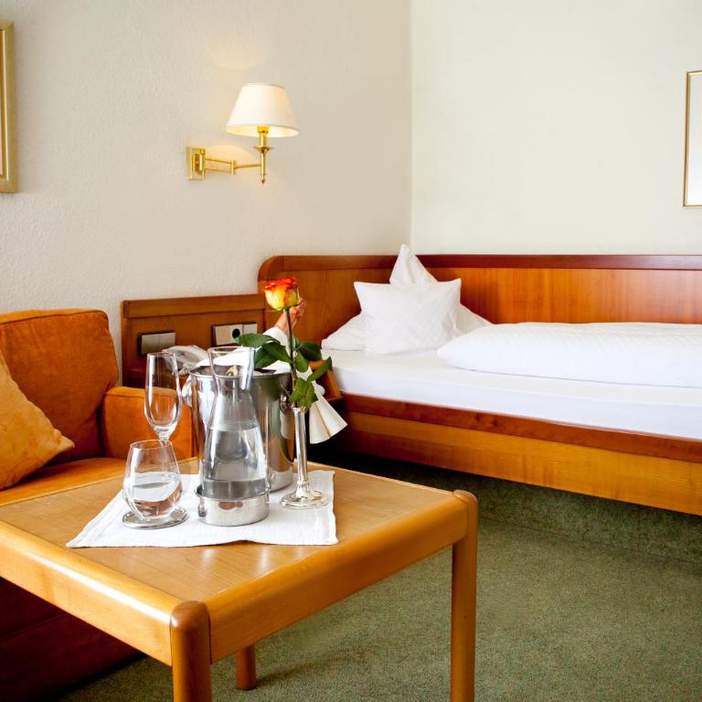 Kurhotel Roswitha - Superior Einzelzimmer mit Balkon - 1