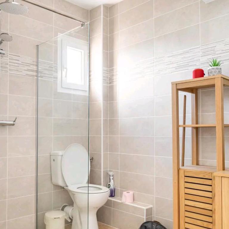 Villa 6 couchages spa privatif, accès direct mer, piscine - One-Bedroom House - 29