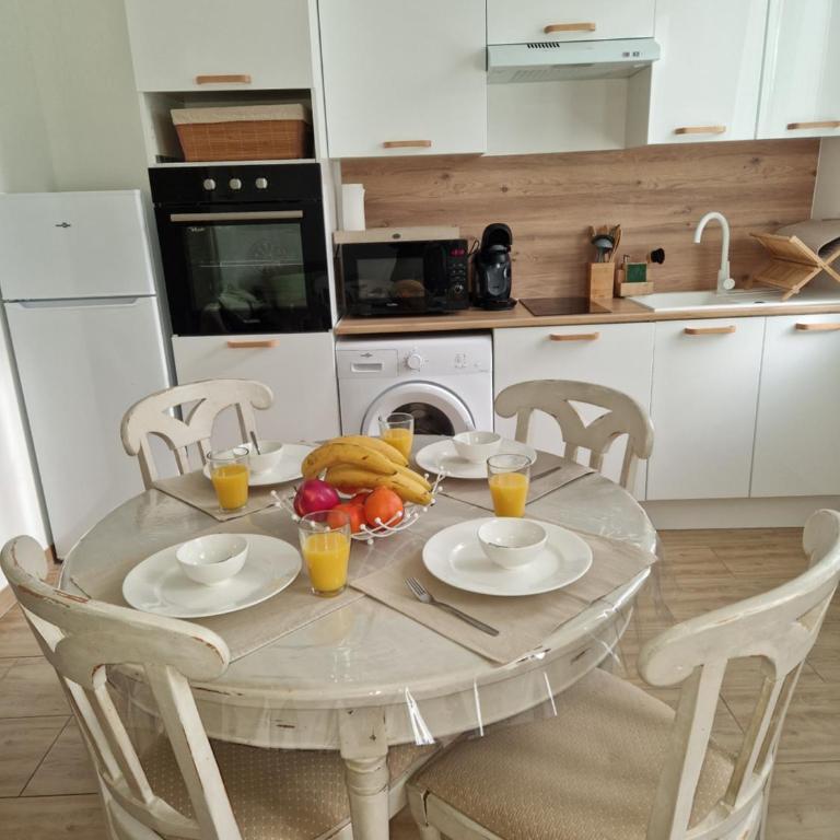Toulon, soleil et douceur I - Appartement 1 Chambre - Vue sur Jardin - 3