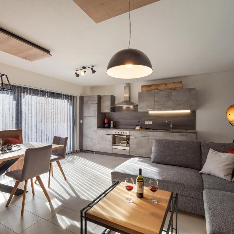 Residenz Brixental Top 2 - Apartment mit 2 Schlafzimmern - 2