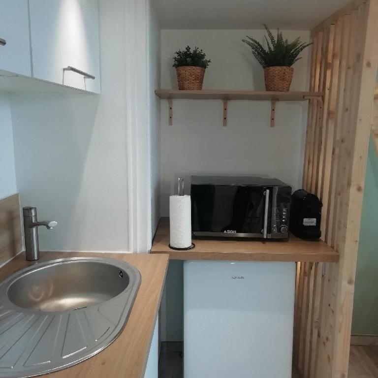 Le Pouget , Studio, Rez de Chaussée, Front de Mer WIFI - Studio - 4