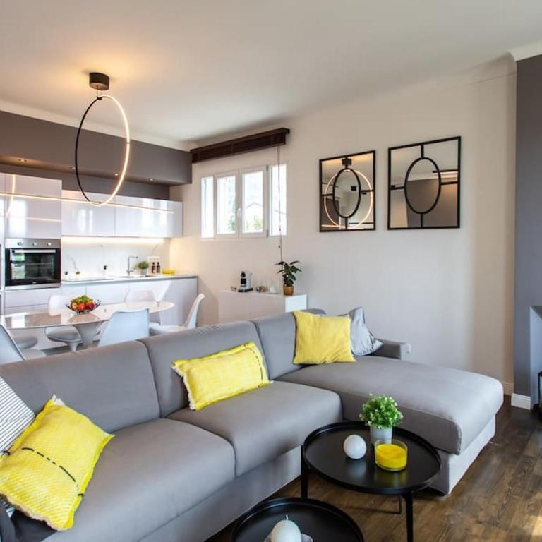 #24 Staywizus - Marie-Claire Suite Sea view balcony AC 5min port - Appartement 2 Chambres - 10
