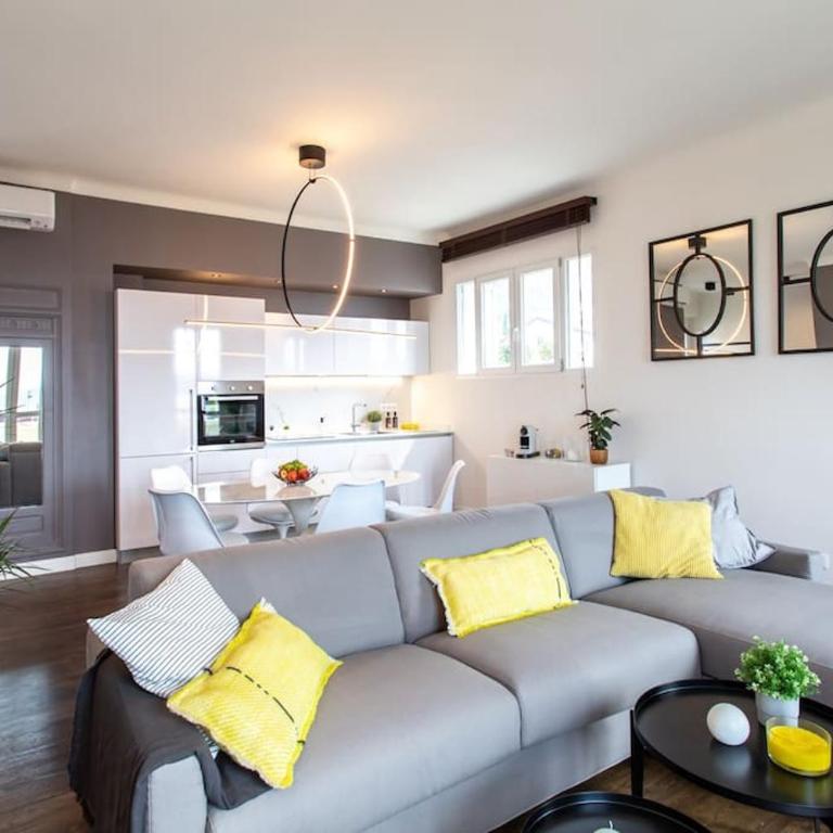 #24 Staywizus - Marie-Claire Suite Sea view balcony AC 5min port - Appartement 2 Chambres - 23