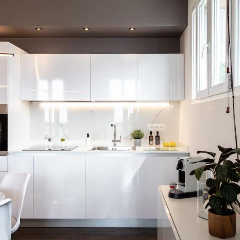 #24 Staywizus - Marie-Claire Suite Sea view balcony AC 5min port - Appartement 2 Chambres - 45