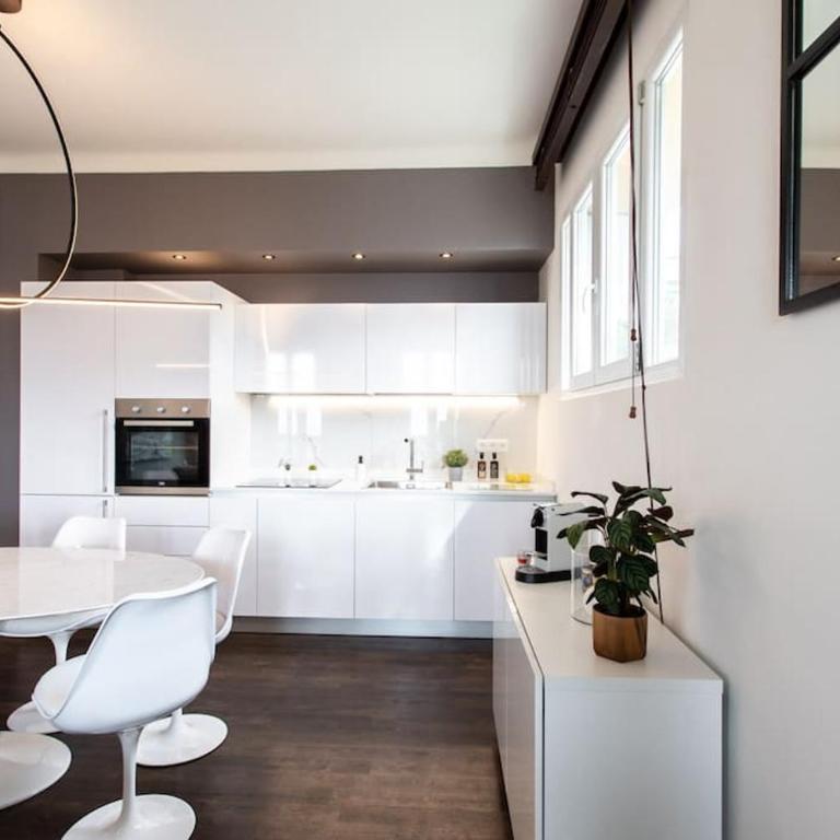 #24 Staywizus - Marie-Claire Suite Sea view balcony AC 5min port - Appartement 2 Chambres - 48