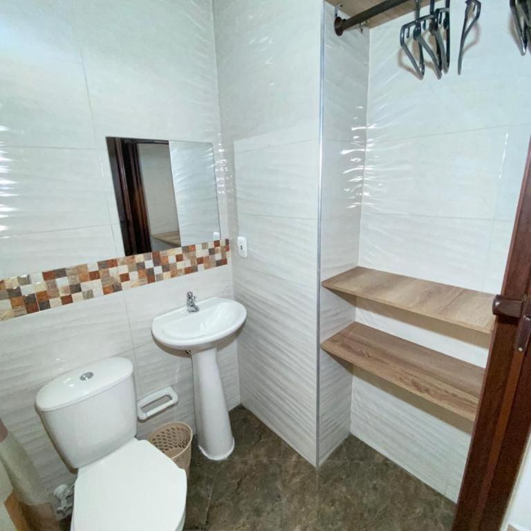 Hospedaje Balcones de la Colina - Habitación Doble - 2 camas - 3