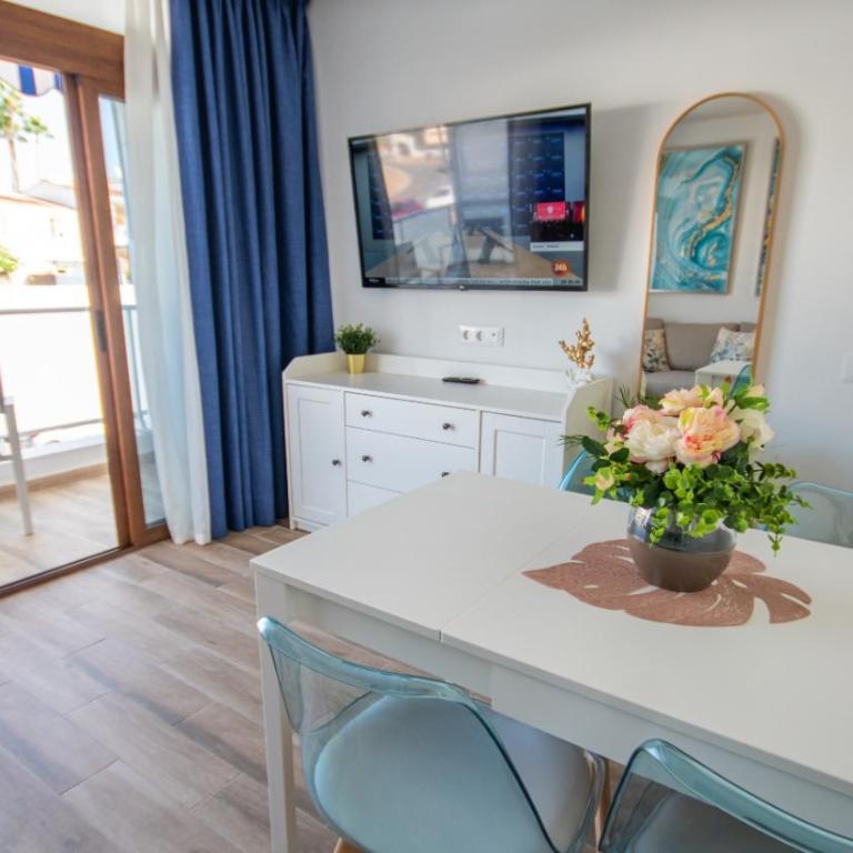 Europa 400 - One-Bedroom Apartment - 11