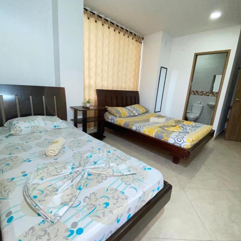 Hospedaje Balcones de la Colina - Habitación Triple con balcón - 4