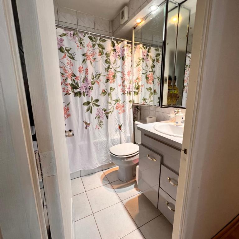 Departamento cerca de la playa y estacionamiento. - Three-Bedroom Apartment - 5