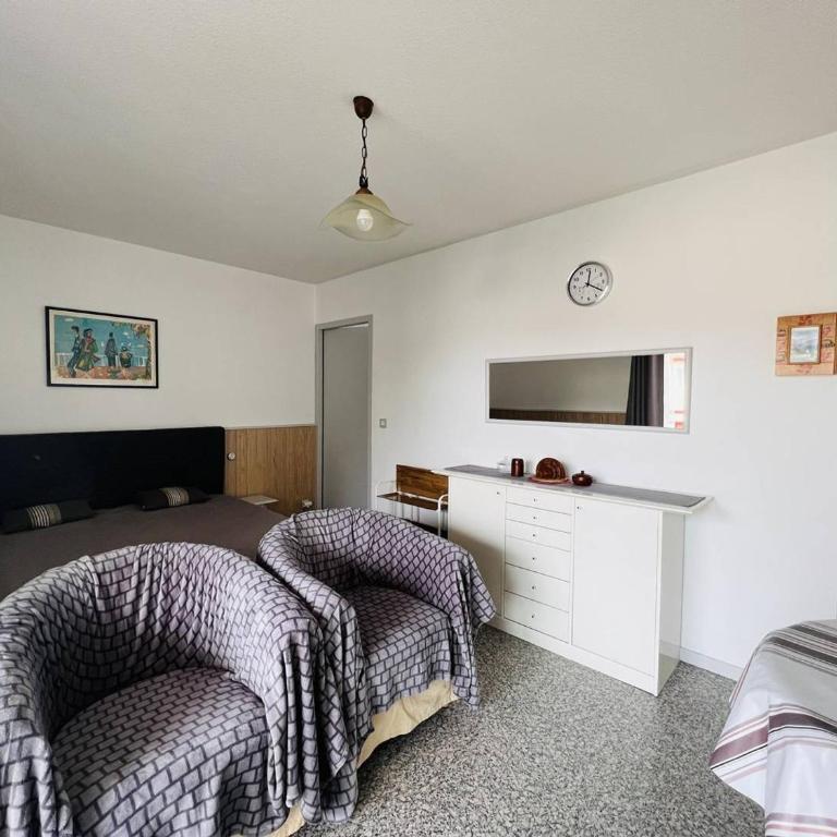 T1 avec balcon à Cambo-les-Bains, parking inclus, 2 couchages - Apartamento de 1 dormitorio - 5