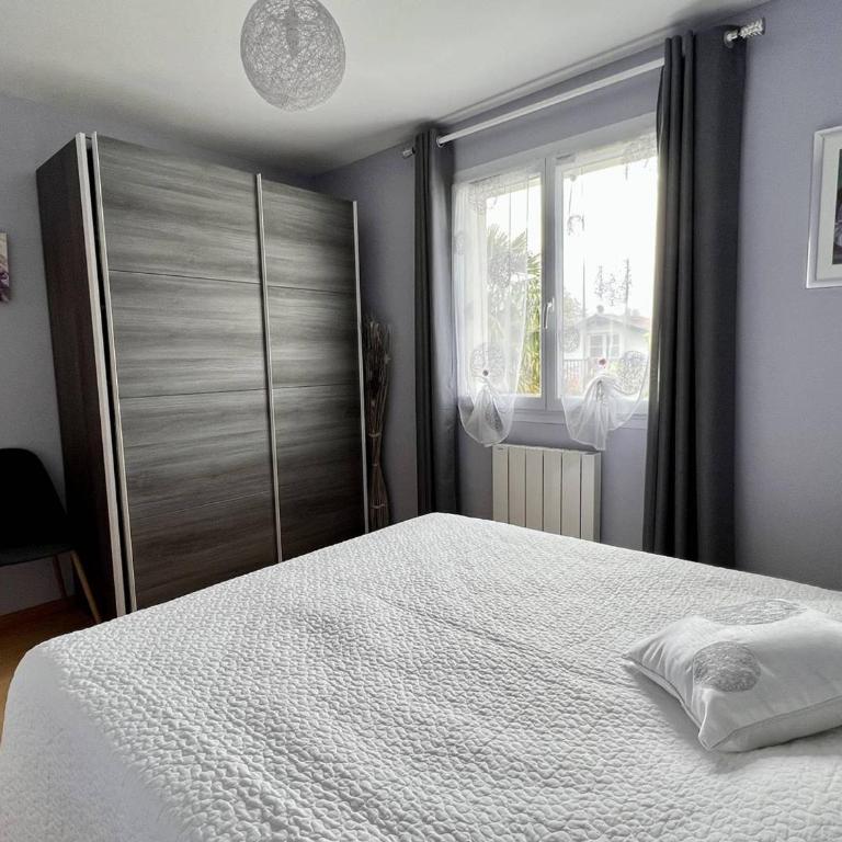 Cambo-les-Bains T2 calme 2 couchages avec parking - One-Bedroom Apartment - 13