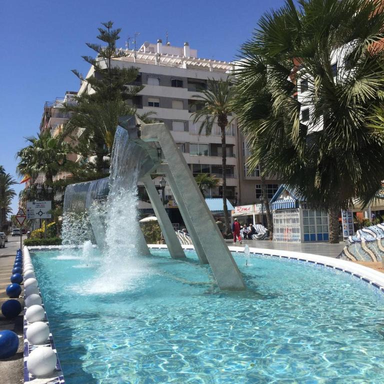 Paradiso Aldea Del Mar - Renovated 2BR Apartment - 300m from the Beach - Two-Bedroom Apartment - 34