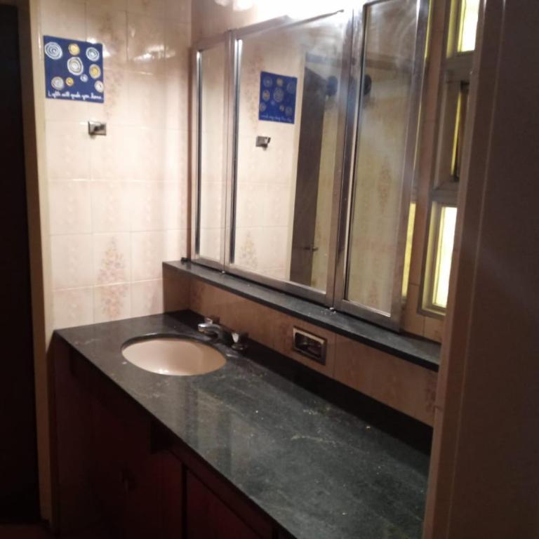 Hospedaje Calle 41 - Habitación Triple con baño privado - 4