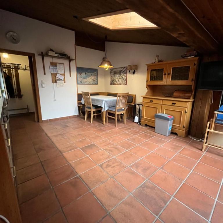 Dachgeschoss-Apartment in Skilift-Nähe - Apartment mit 1 Schlafzimmer - 3