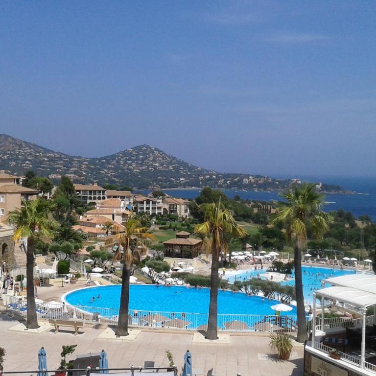 APPARTEMENT CAP ESTEREL CLIMATISE VUE MER - Appartement 1 Chambre - 2