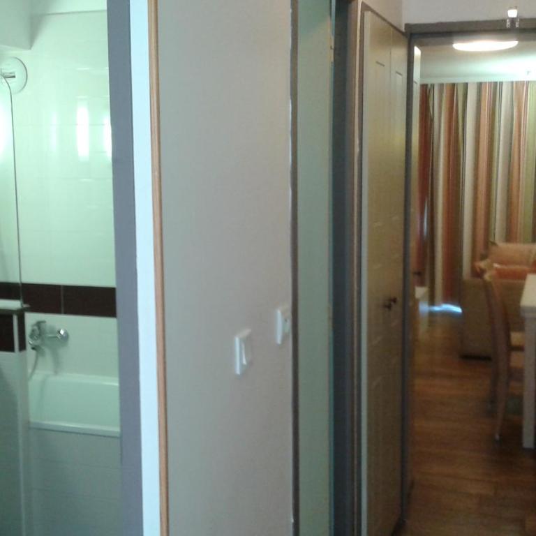 APPARTEMENT CAP ESTEREL CLIMATISE VUE MER - Appartement 1 Chambre - 9