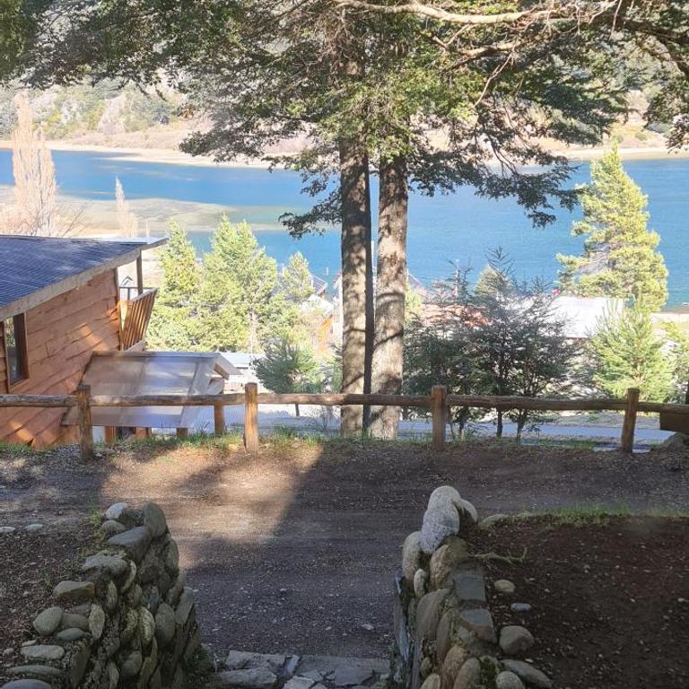 Bona Vista - Three-Bedroom House - 20