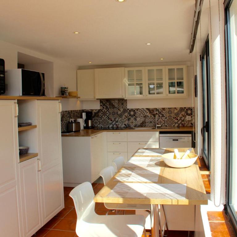Charmant T2 classé 3 étoiles jardin arboré climatisé parking - Appartement 1 Chambre - 8