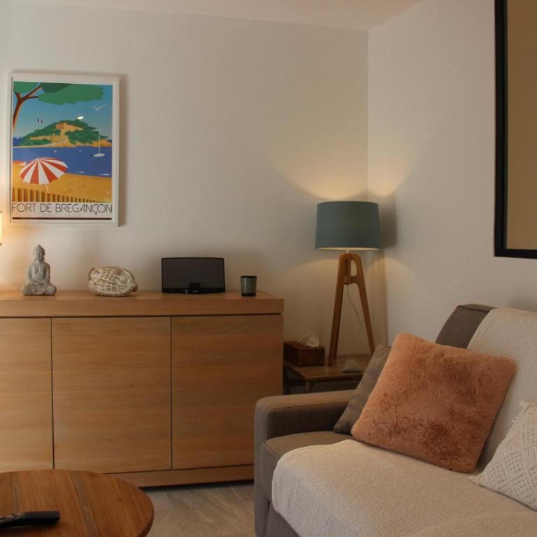 Charmant T2 classé 3 étoiles jardin arboré climatisé parking - Appartement 1 Chambre - 17
