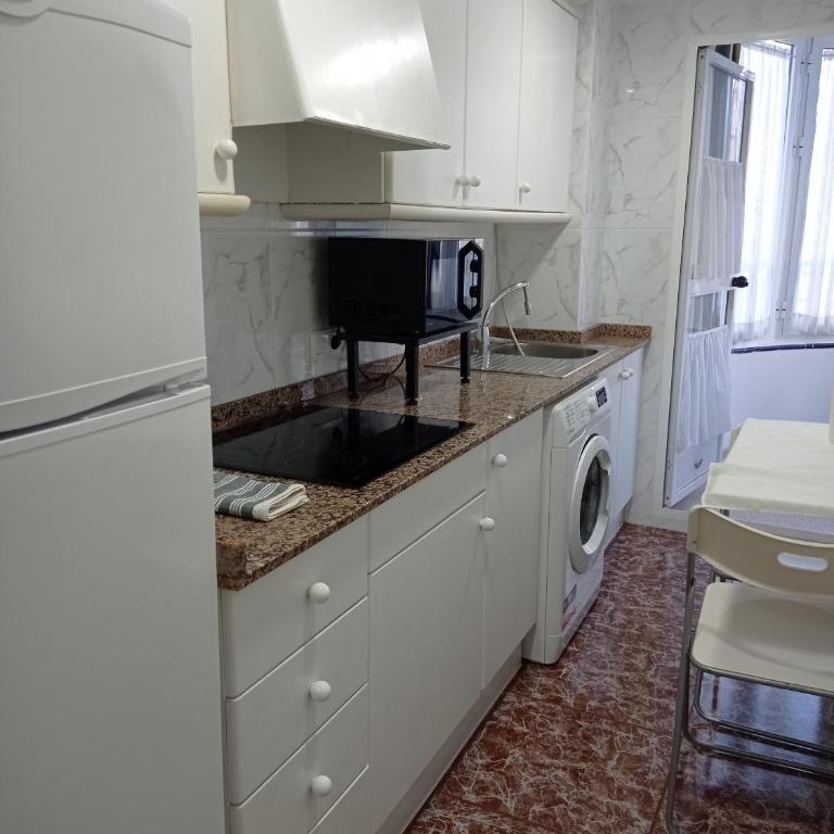 Tropicana Park Solo Familias Serviplaya - Apartamento Deluxe - 18