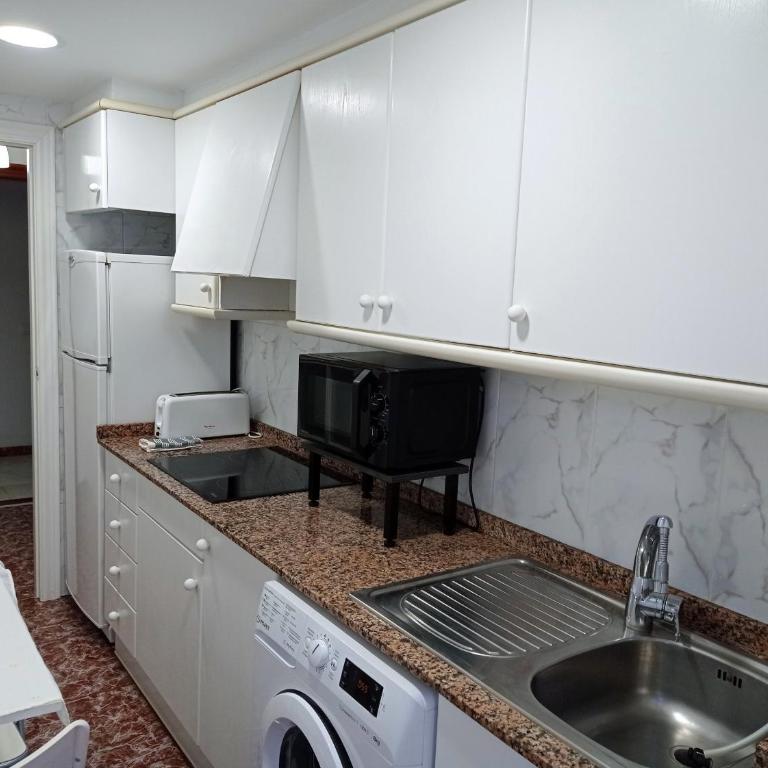 Tropicana Park Solo Familias Serviplaya - Apartamento Deluxe - 19