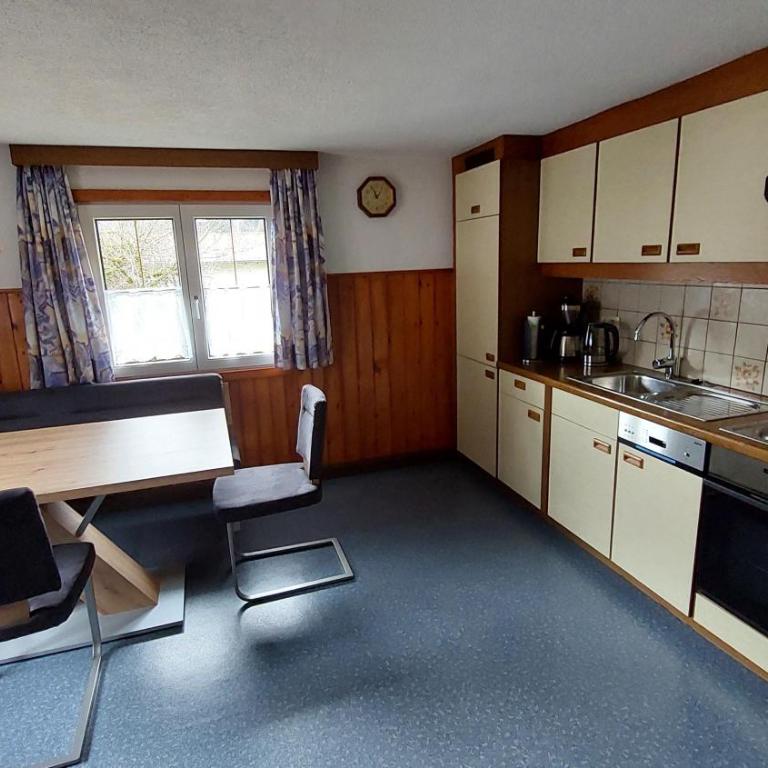 Ferienwohnung Juen - Apartment mit 3 Schlafzimmern und Bad - 8