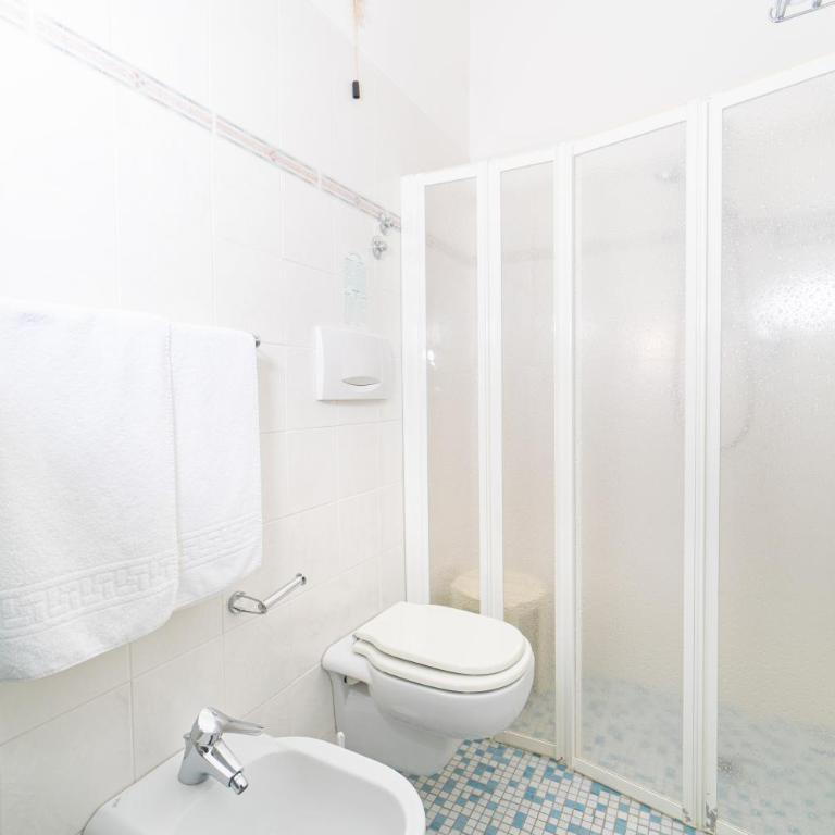 Hotel Sampaoli - Camera Quadrupla Comfort - 2