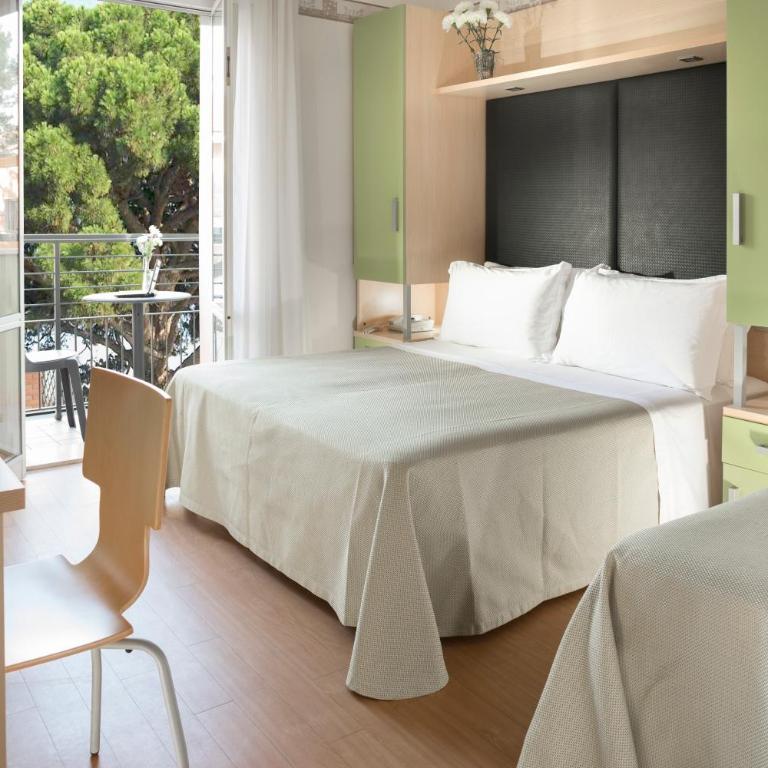 Hotel Sampaoli - Camera Tripla Comfort con Balcone - 2