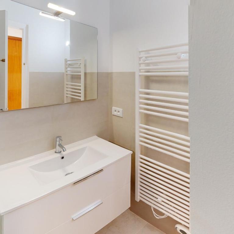 2P à Menton avec terrasse, climatisation et garage - FR-1-196-222 - Appartement (4 Adultes) - 2