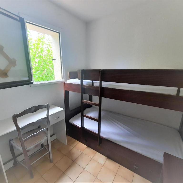 Cavalaire sur mer Appartement T3-160 m plage - 800 m Centre-ville. Park - Appartamento con Vista Giardino - 7