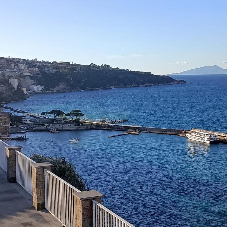 Sorrento Midtown Atmosphere - Appartamento con Balcone - 7