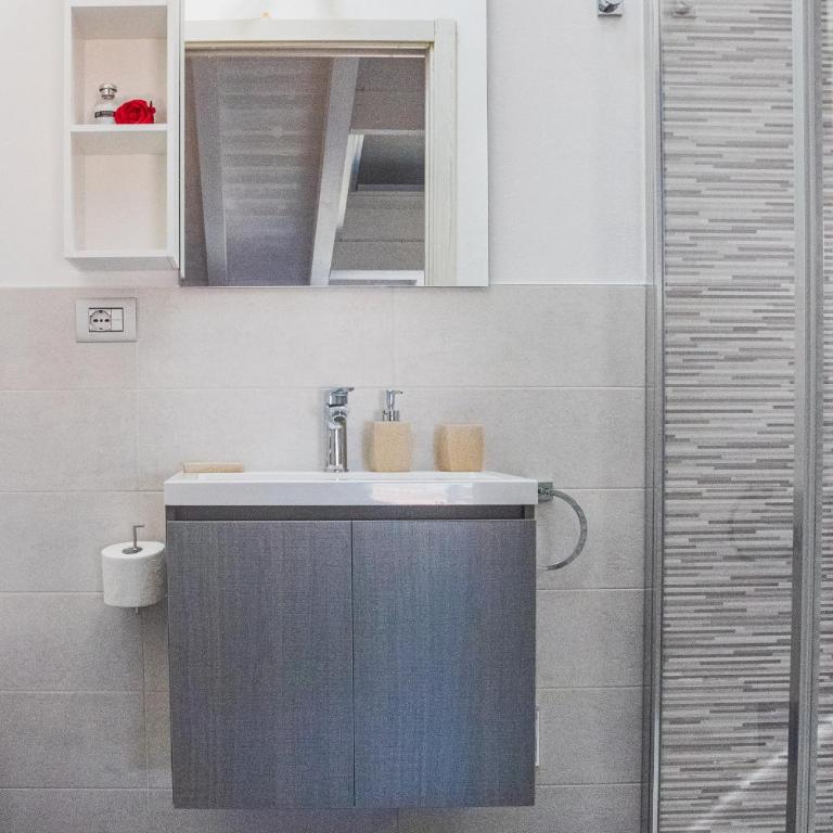 APPARTAMENTO STELLA - Appartamento con 2 Camere da Letto - 52